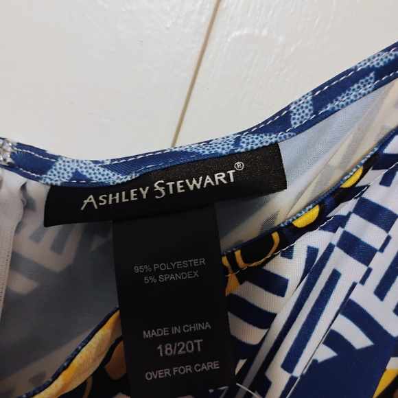 Ashley Stewart Navy and Mustard Romper - Picture 4 of 5